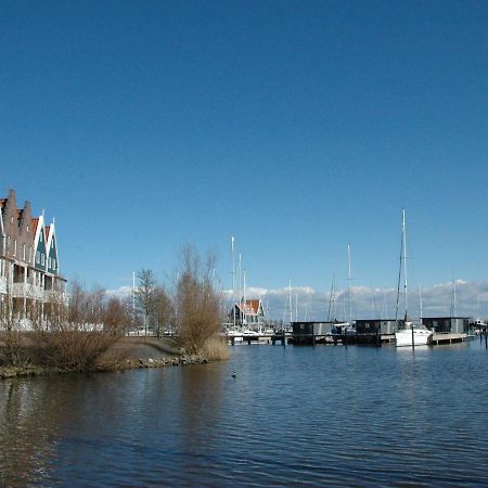 Beautiful Houseboat In The Harbour Of Volendam Near Centre 호텔 외부 사진